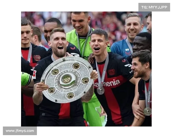 德甲联赛最新赛季前瞻：传统强队竞争激烈，新兴力量崛起挑战老牌霸主